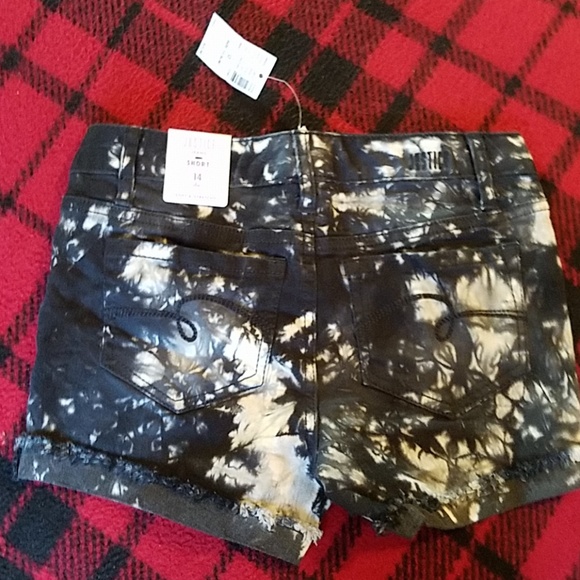 NWT Girls shorts - Picture 2 of 3